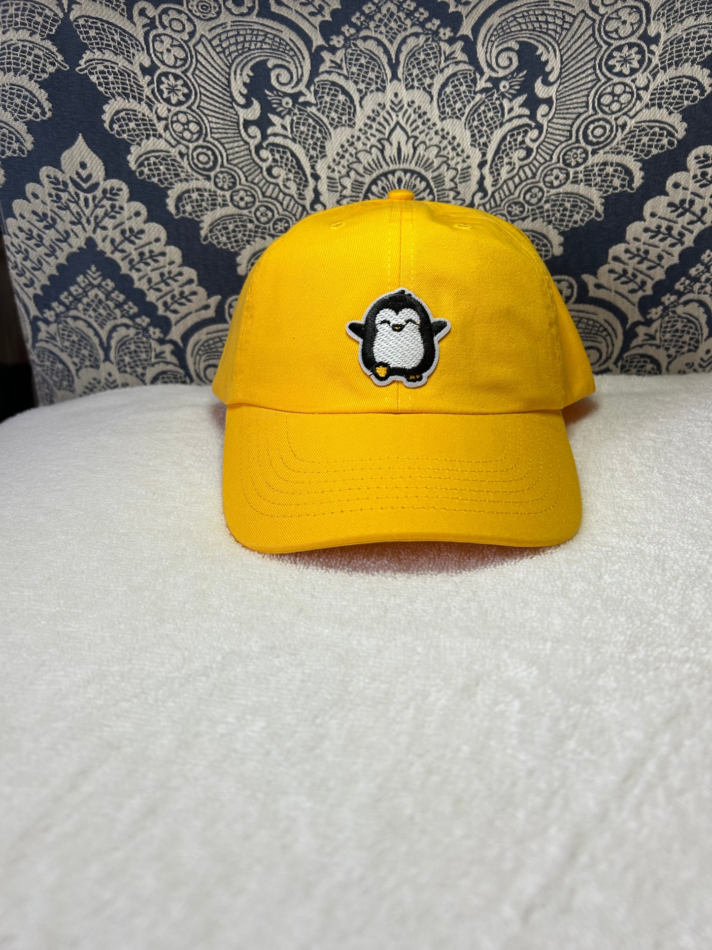 ( PAPPY PENGUIN ) HAT